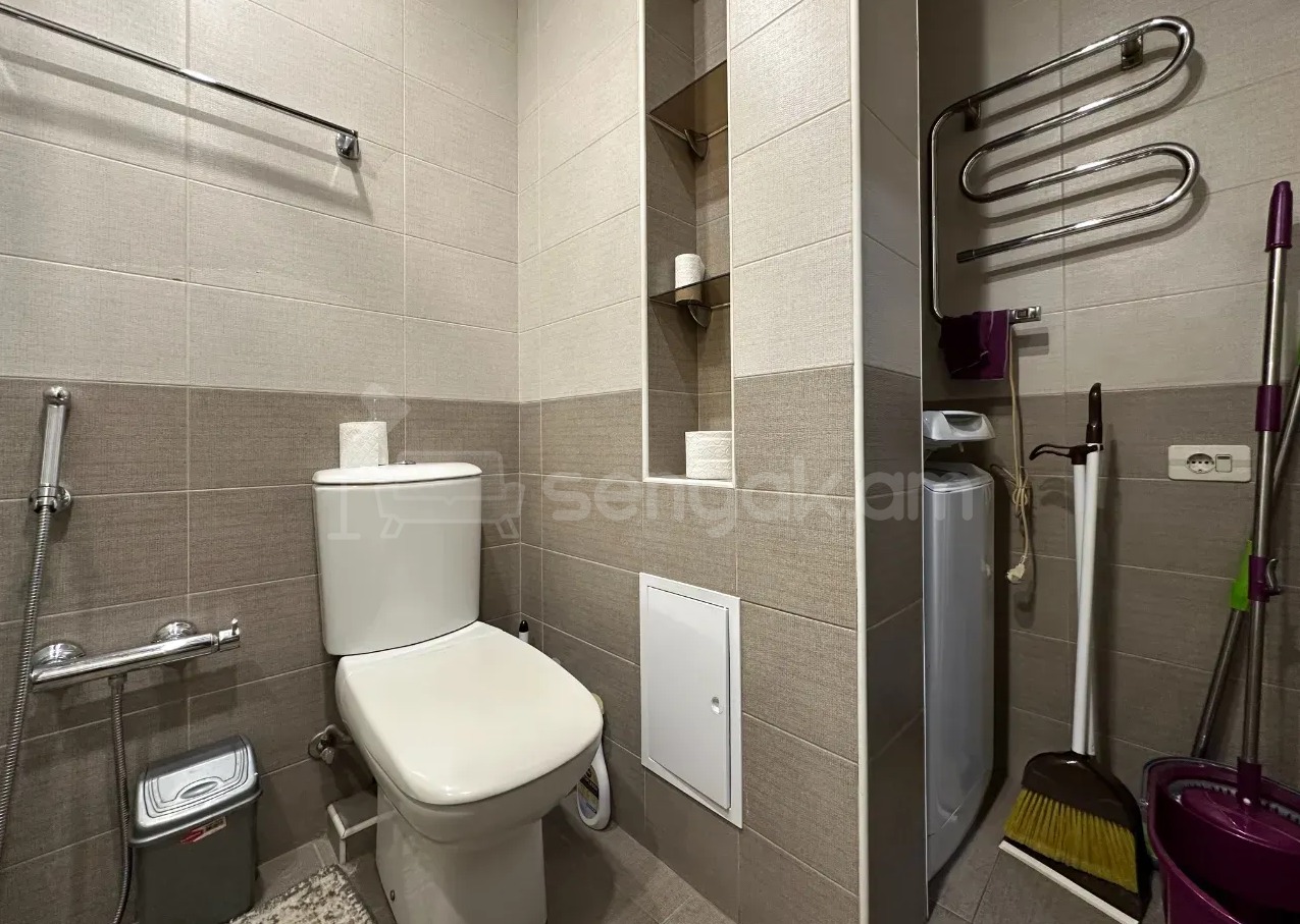 2 Սենյականոց Բնակարան, 45քմ, 3/9 հարկ, Դիզայներական Վերանորոգված, Կահավորված, Արևկող