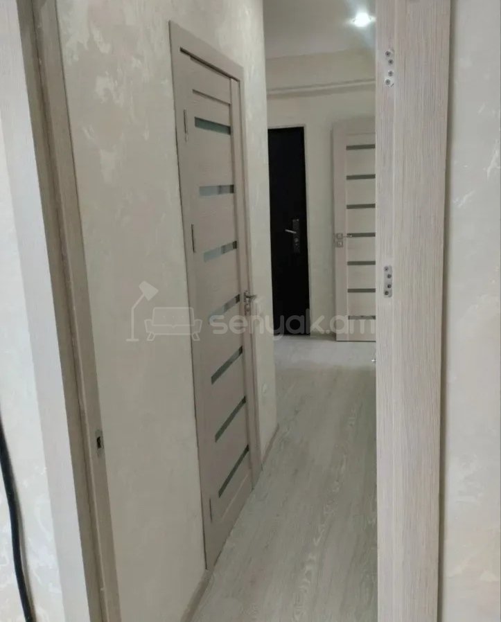 2 Սենյականոց Բնակարան, 39քմ, 7/9 հարկ, Կապիտալ Վերանորոգված