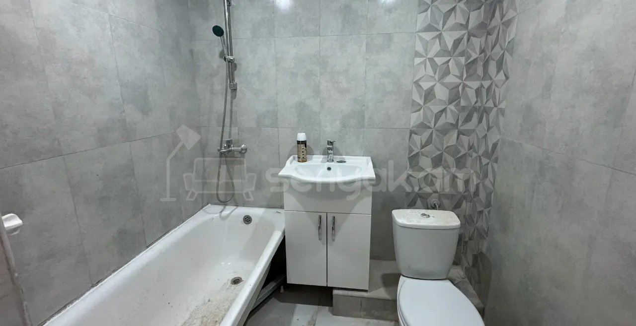 2 Սենյականոց Բնակարան, 39քմ, 7/9 հարկ, Կապիտալ Վերանորոգված