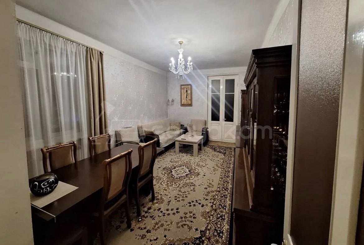 3 Սենյականոց Բնակարան Քարե Շենքում, 62քմ, 4/5 հարկ, Կոսմետիկ Վերանորոգված, Կահավորված, Արևկող