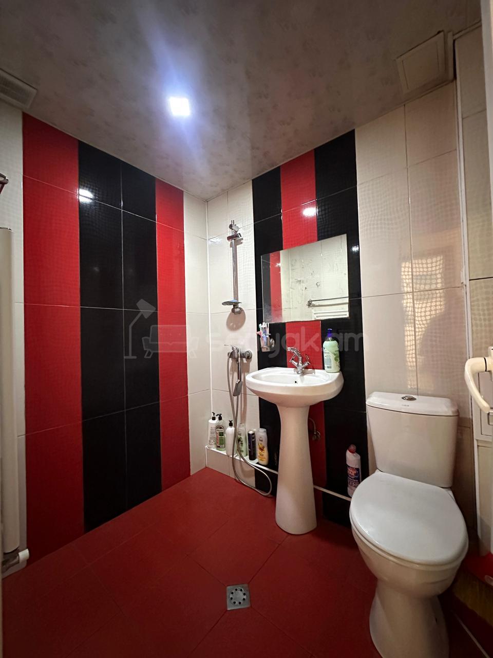 1 Սենյականոց Բնակարան, 41քմ, 8/9 հարկ, Կապիտալ Վերանորոգված