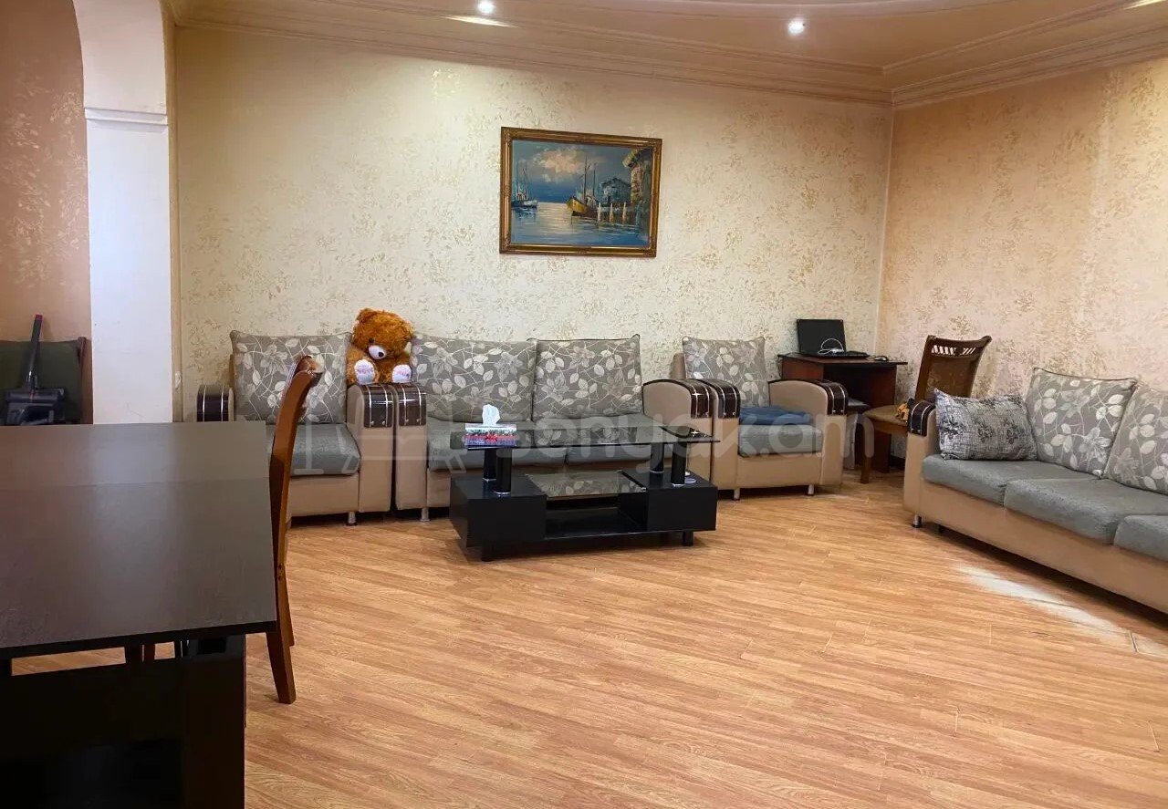 3 Սենյականոց Բնակարան, 75քմ, 1/9 հարկ, Կապիտալ Վերանորոգված