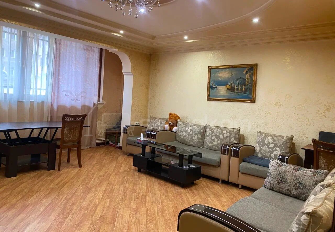 3 Սենյականոց Բնակարան, 75քմ, 1/9 հարկ, Կապիտալ Վերանորոգված