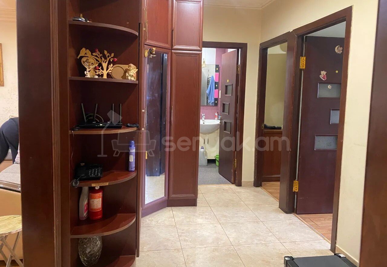 3 Սենյականոց Բնակարան, 75քմ, 1/9 հարկ, Կապիտալ Վերանորոգված