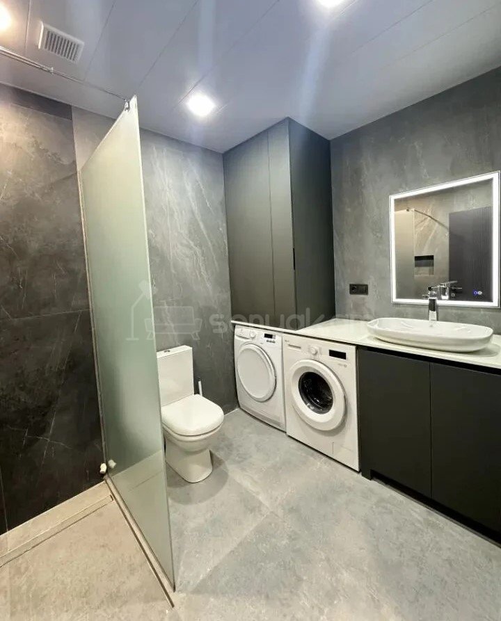 3 Սենյականոց Բնակարան Նորակառույցում, 70քմ, 12/13 հարկ, Կապիտալ Վերանորոգված