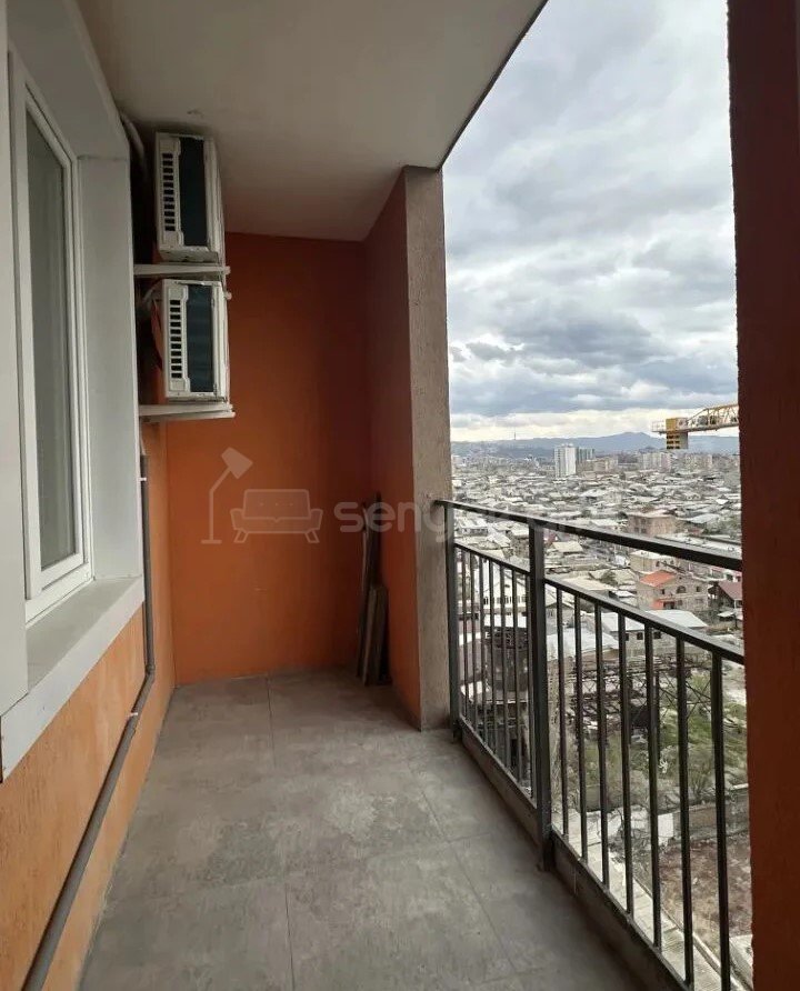 3 Սենյականոց Բնակարան Նորակառույցում, 70քմ, 12/13 հարկ, Կապիտալ Վերանորոգված