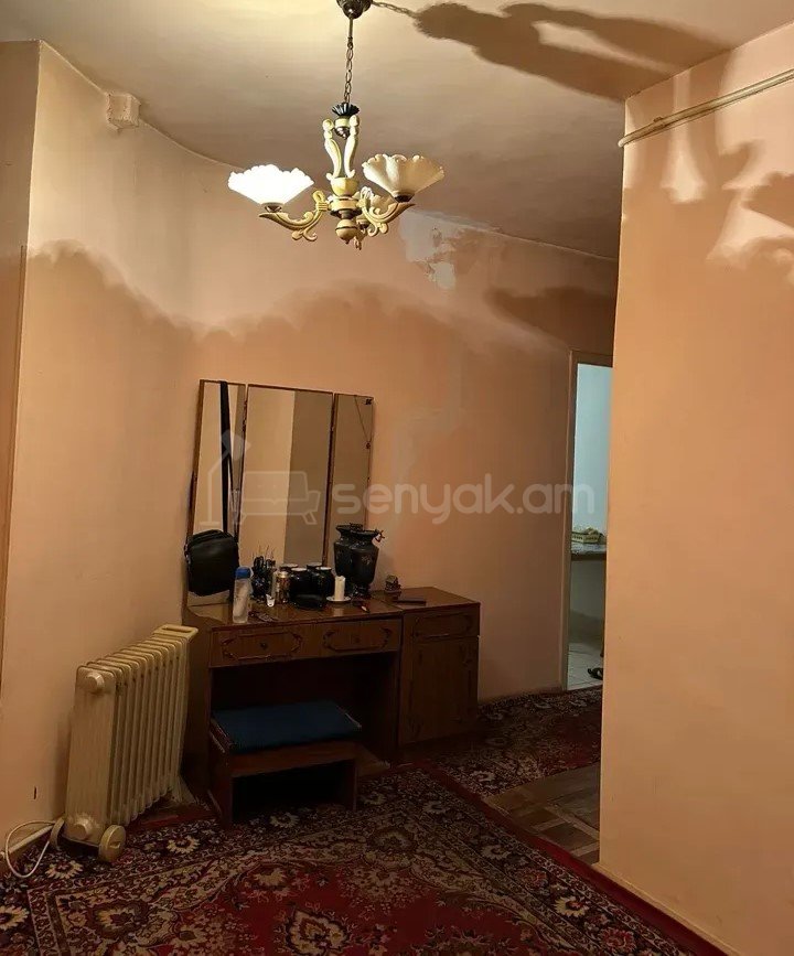 3 Սենյականոց Բնակարան, 82քմ, 13/16 հարկ, Կոսմետիկ Վերանորոգված
