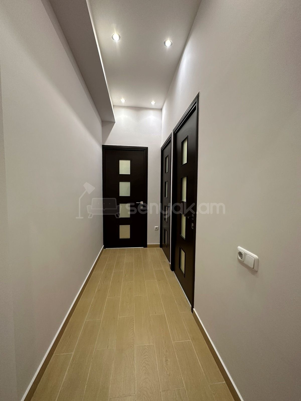 4 Սենյականոց Բնակարան Նորակառույցում, 74քմ, 12/13 հարկ, Կապիտալ Վերանորոգված, Կահավորված, Արևկող