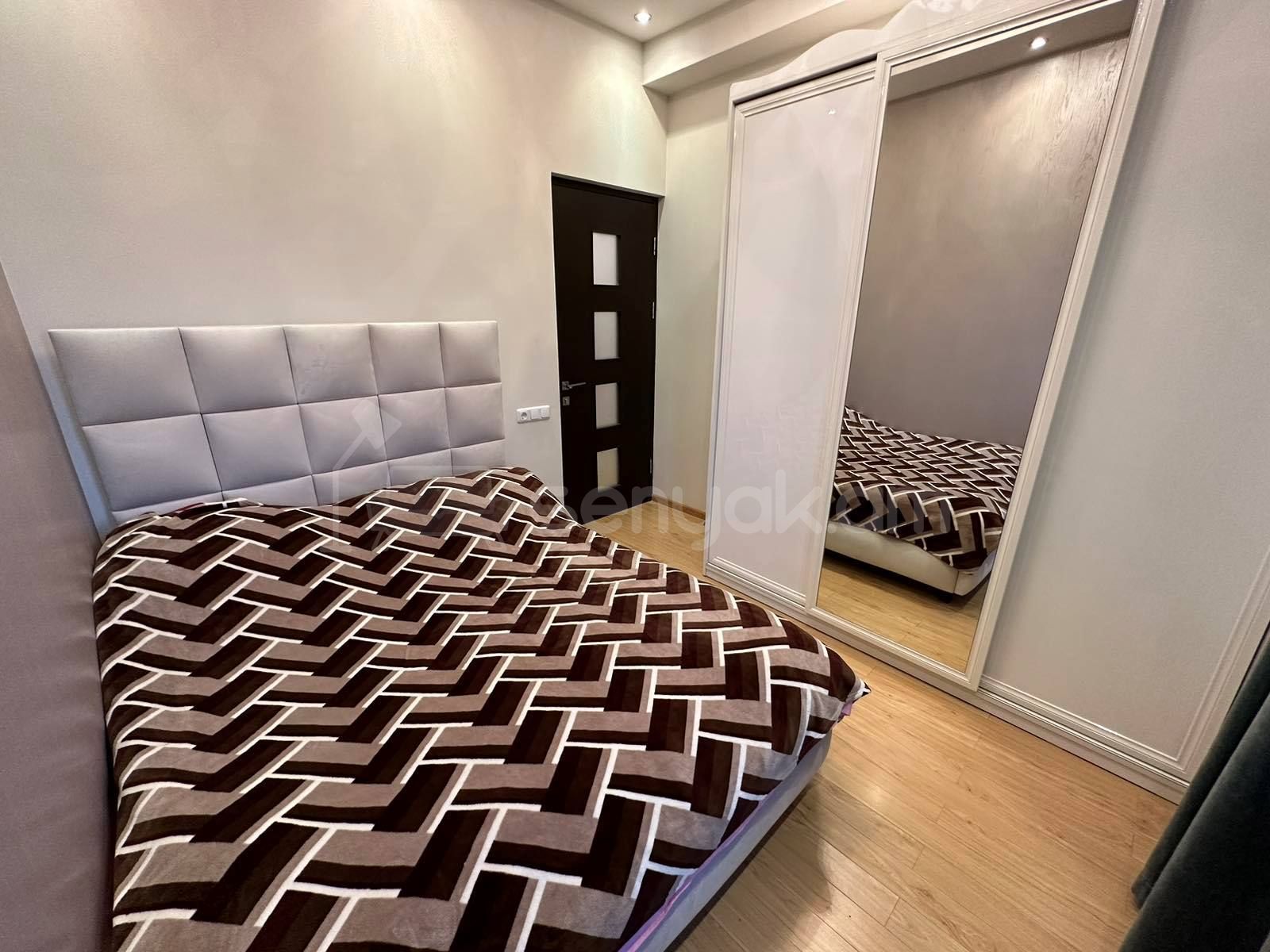 4 Սենյականոց Բնակարան Նորակառույցում, 74քմ, 12/13 հարկ, Կապիտալ Վերանորոգված, Կահավորված, Արևկող