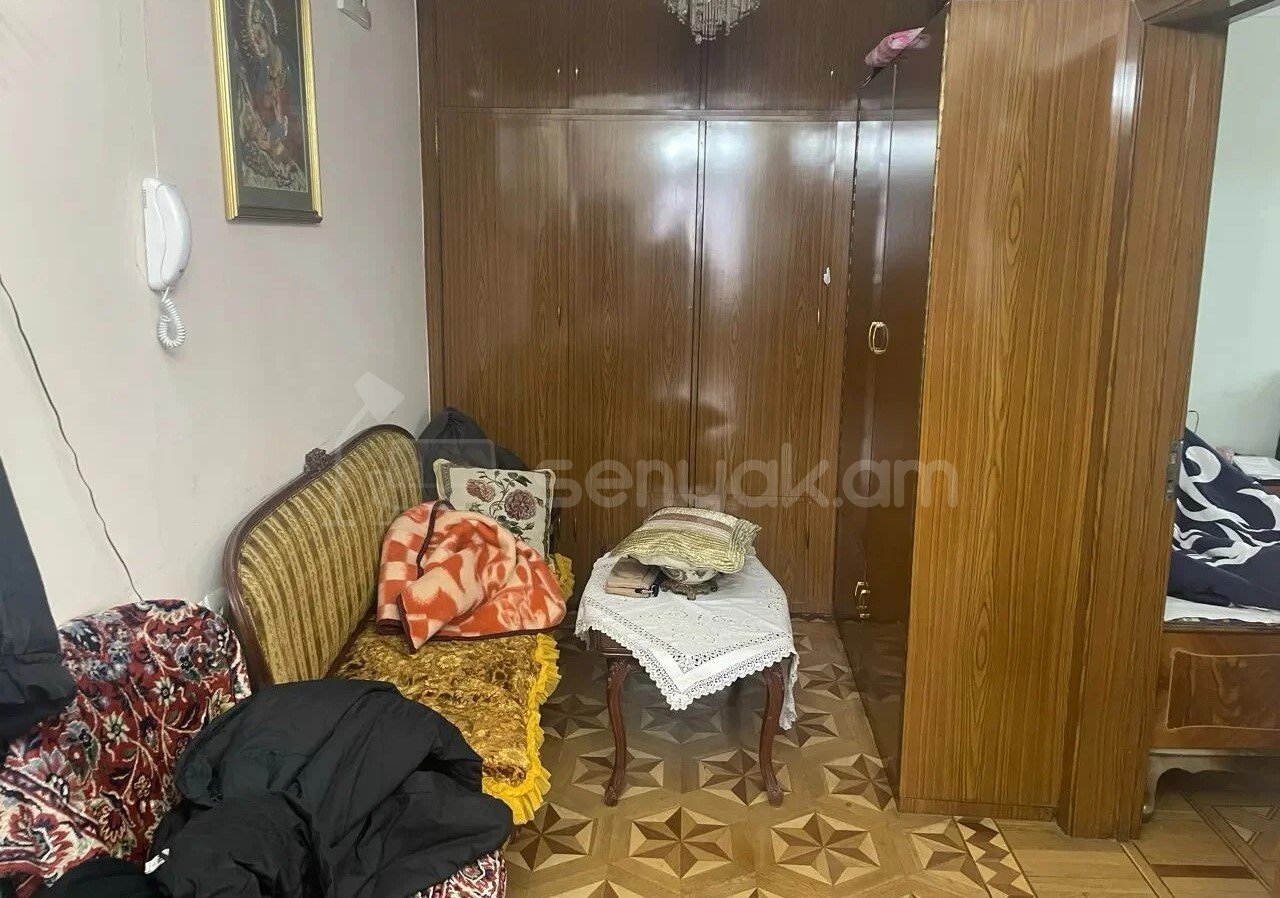 3 Սենյականոց Բնակարան, 82քմ, 9/14 հարկ, Նորմալ Վիճակում