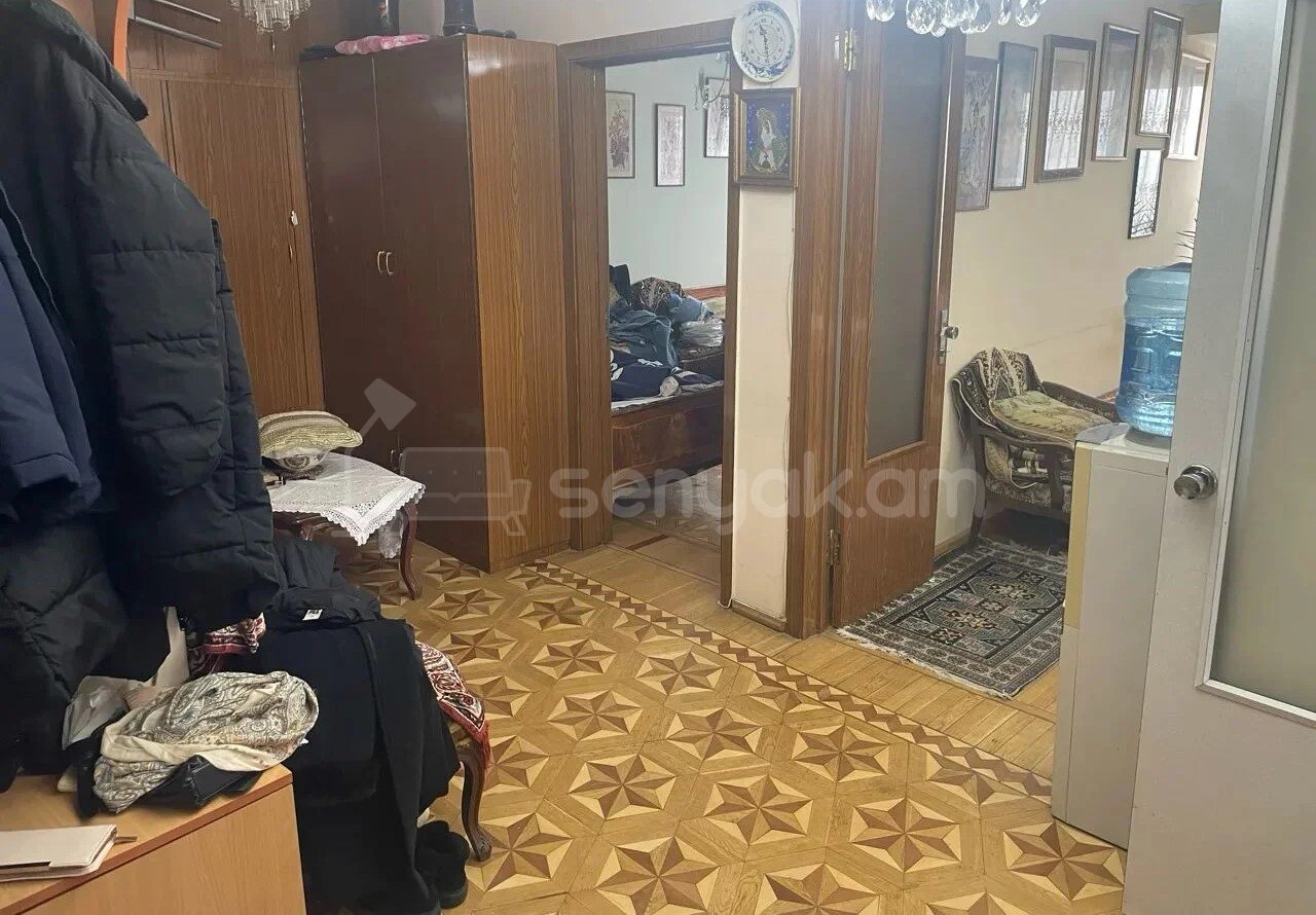 3 Սենյականոց Բնակարան, 82քմ, 9/14 հարկ, Նորմալ Վիճակում