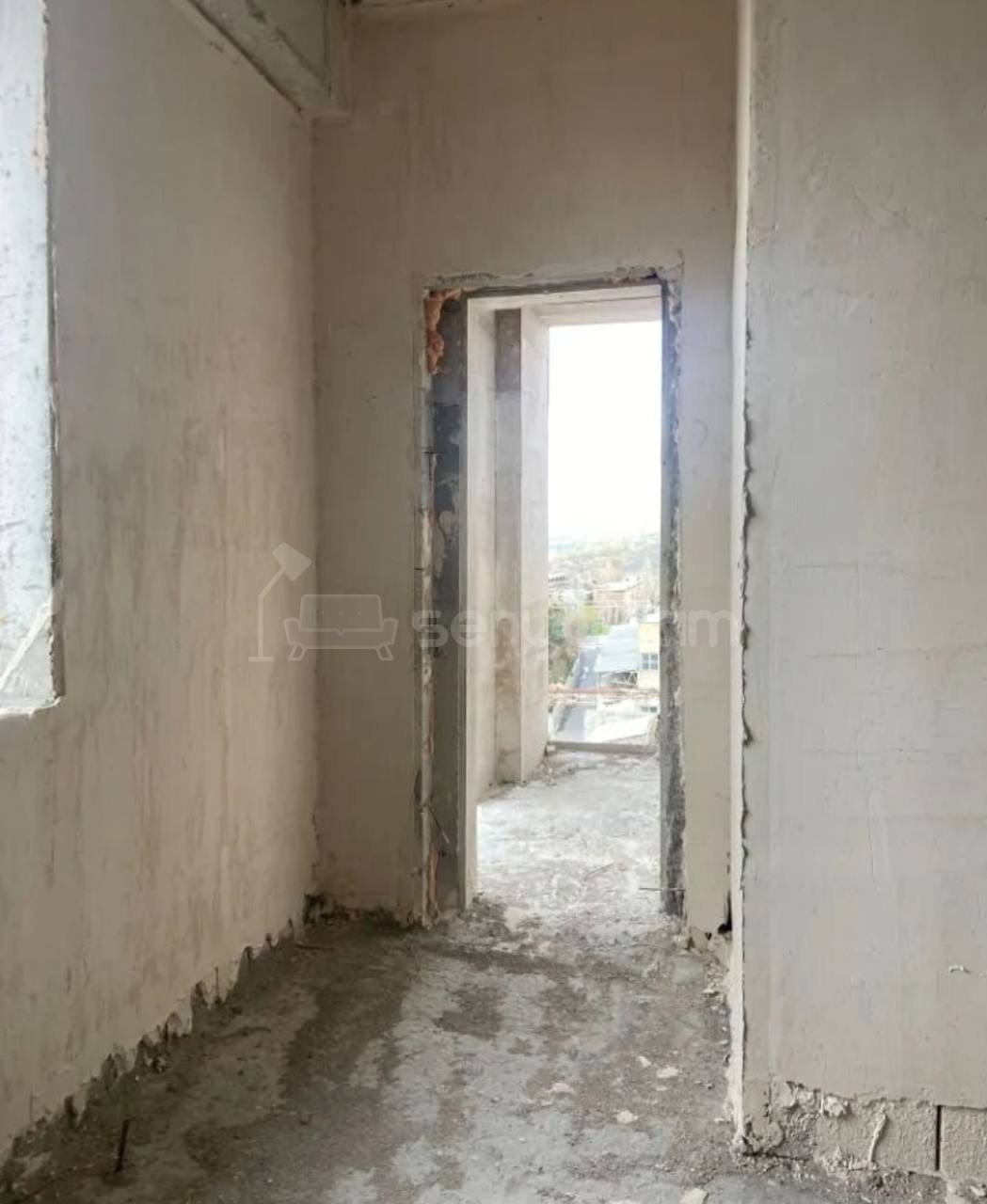 3 Սենյականոց Բնակարան, 93քմ, 8/14 հարկ, Զրոյական Վիճակում