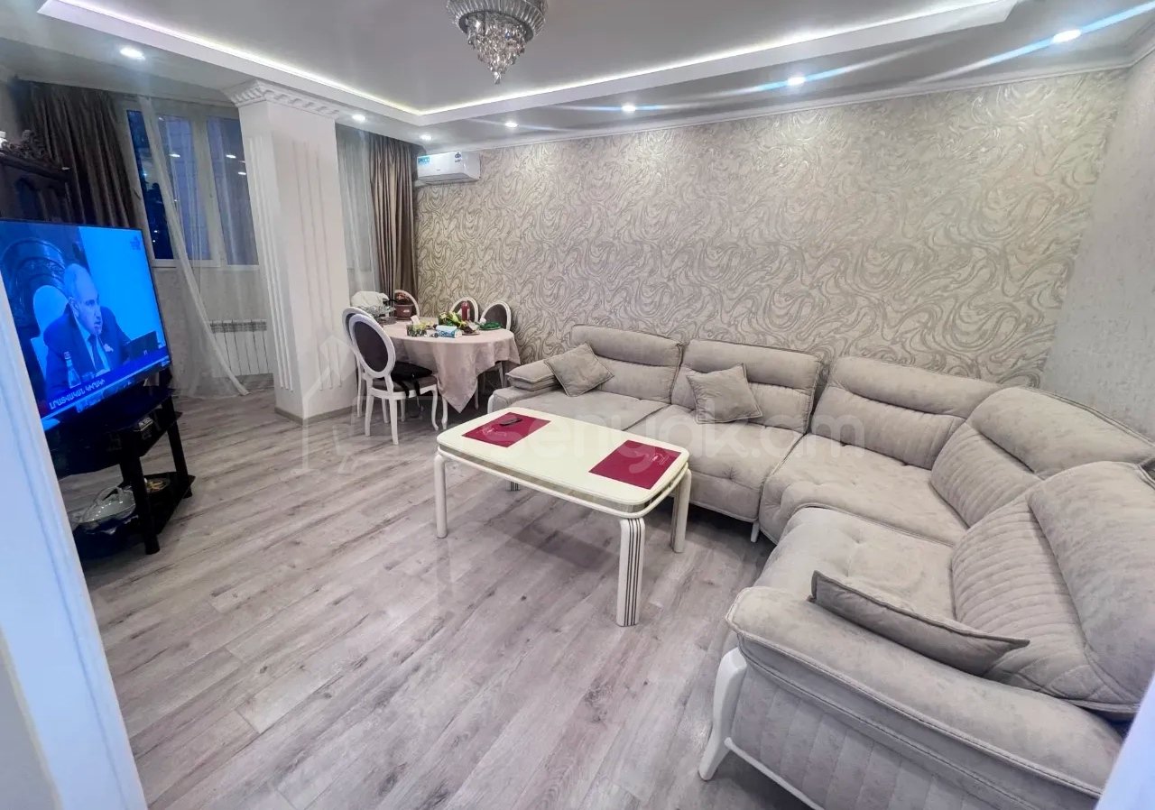 3 Սենյականոց Բնակարան, 80քմ, 7/16 հարկ, Դիզայներական Վերանորոգված