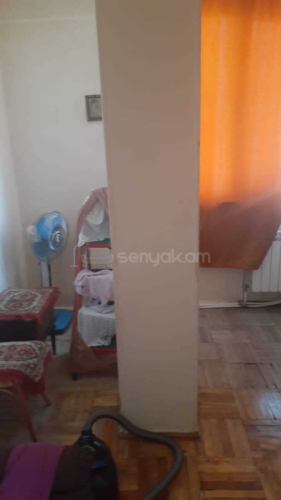 3 Սենյականոց Բնակարան, 63քմ, 7/12 հարկ, Պետական Վիճակում, Կահավորված