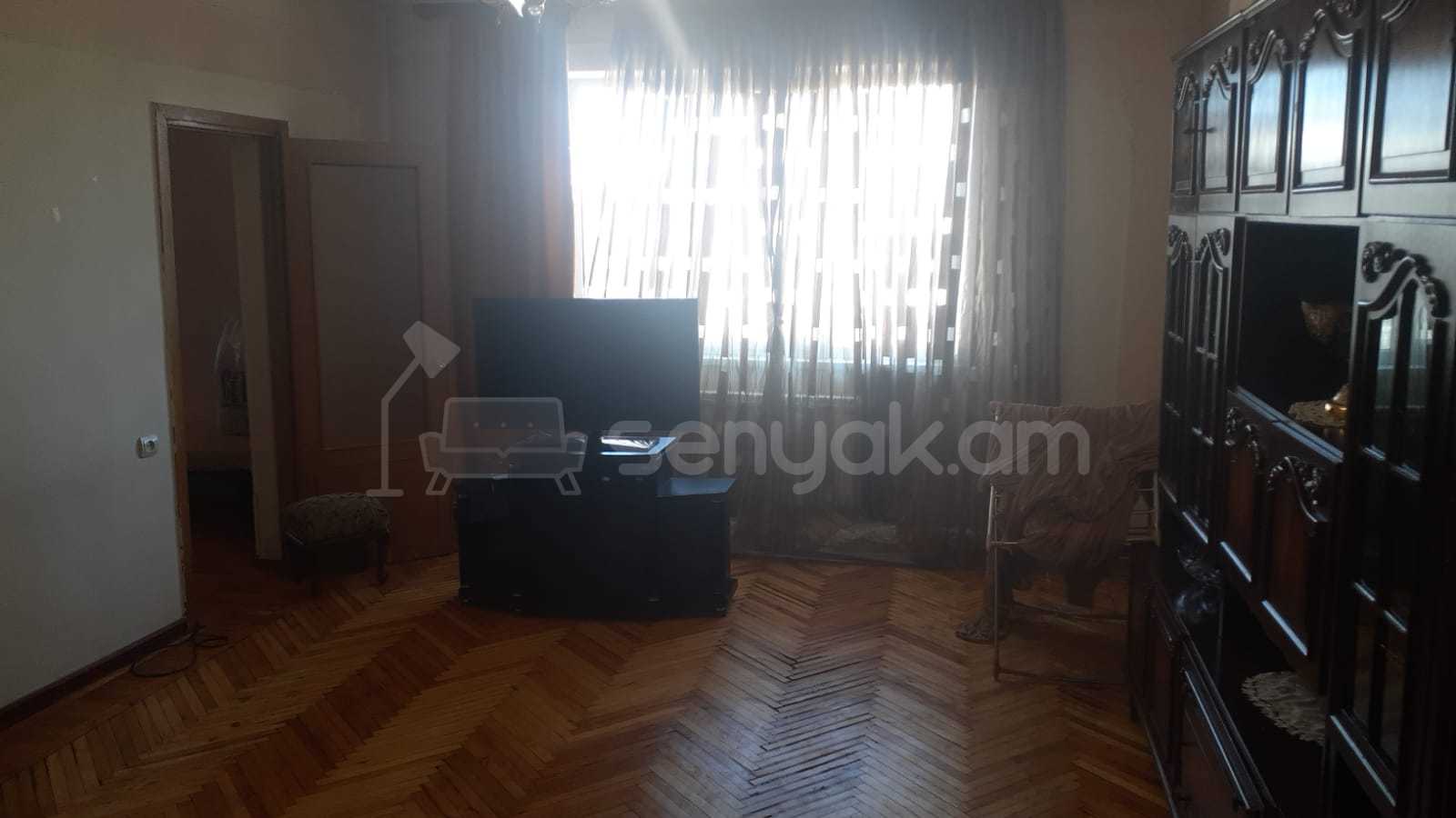 3 Սենյականոց Բնակարան, 63քմ, 7/12 հարկ, Պետական Վիճակում, Կահավորված