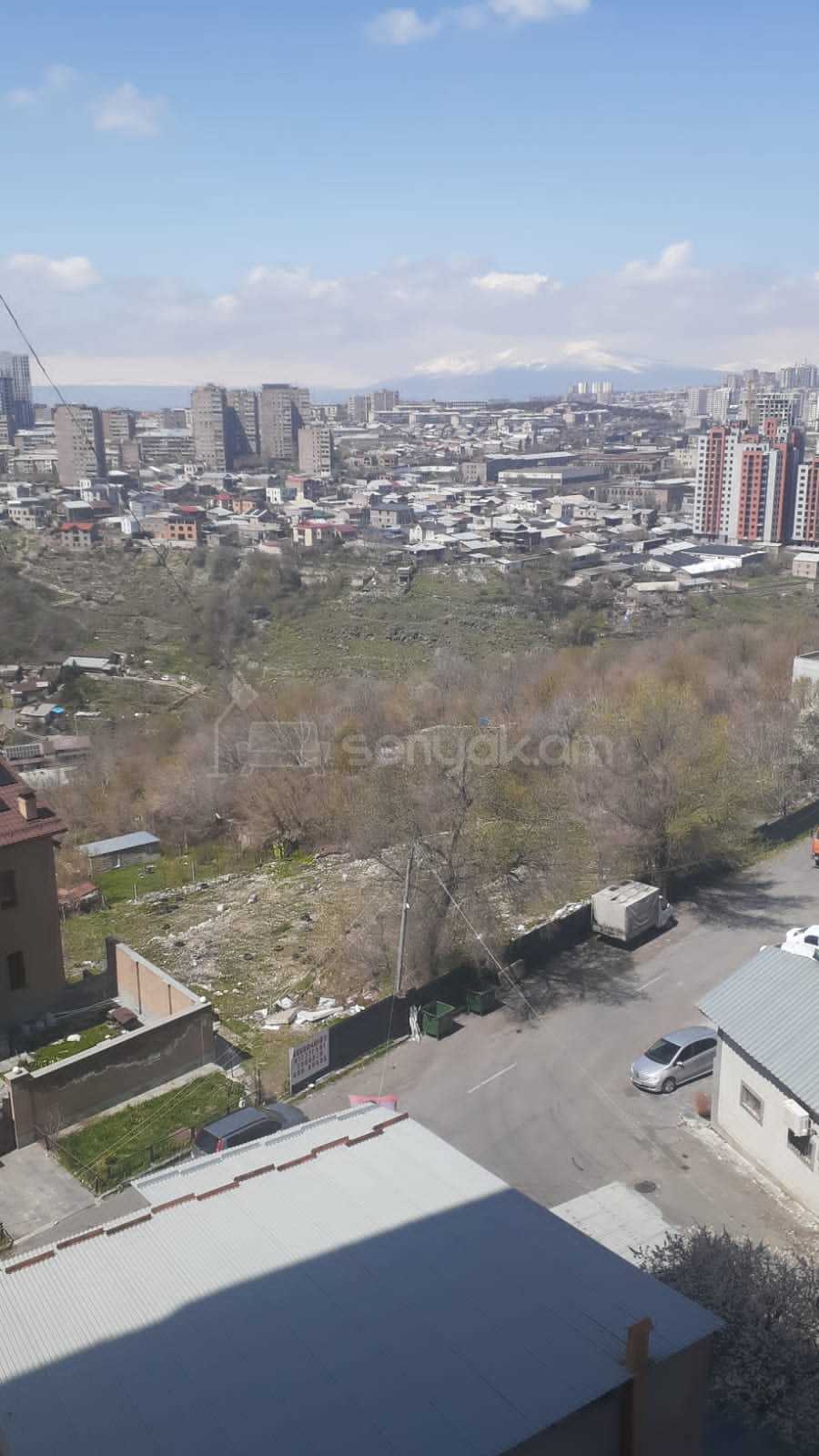 3 Սենյականոց Բնակարան, 63քմ, 7/12 հարկ, Պետական Վիճակում, Կահավորված