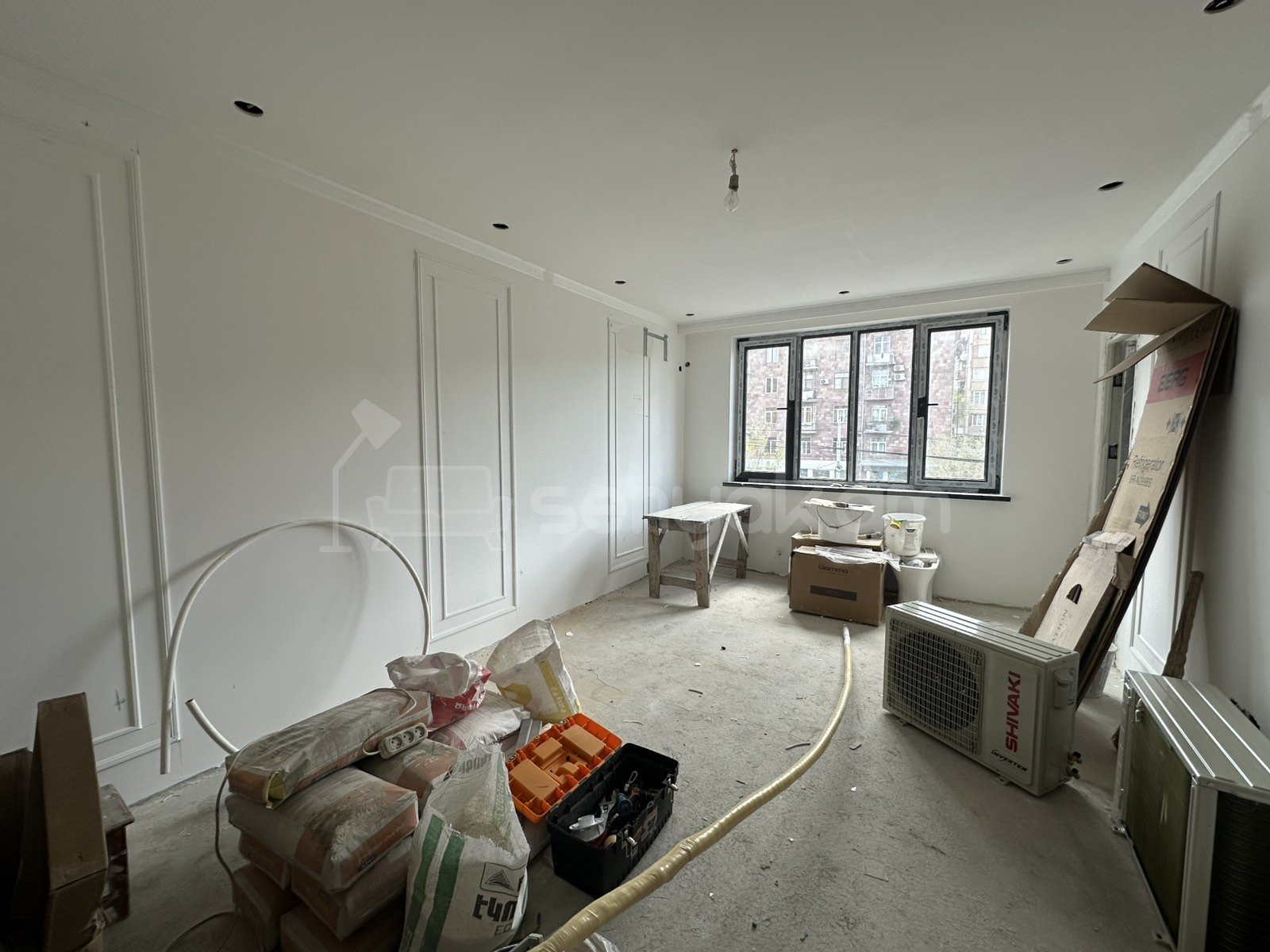 3 Սենյականոց Բնակարան Քարե Շենքում, 64քմ, 3/5 հարկ, Կապիտալ Վերանորոգված