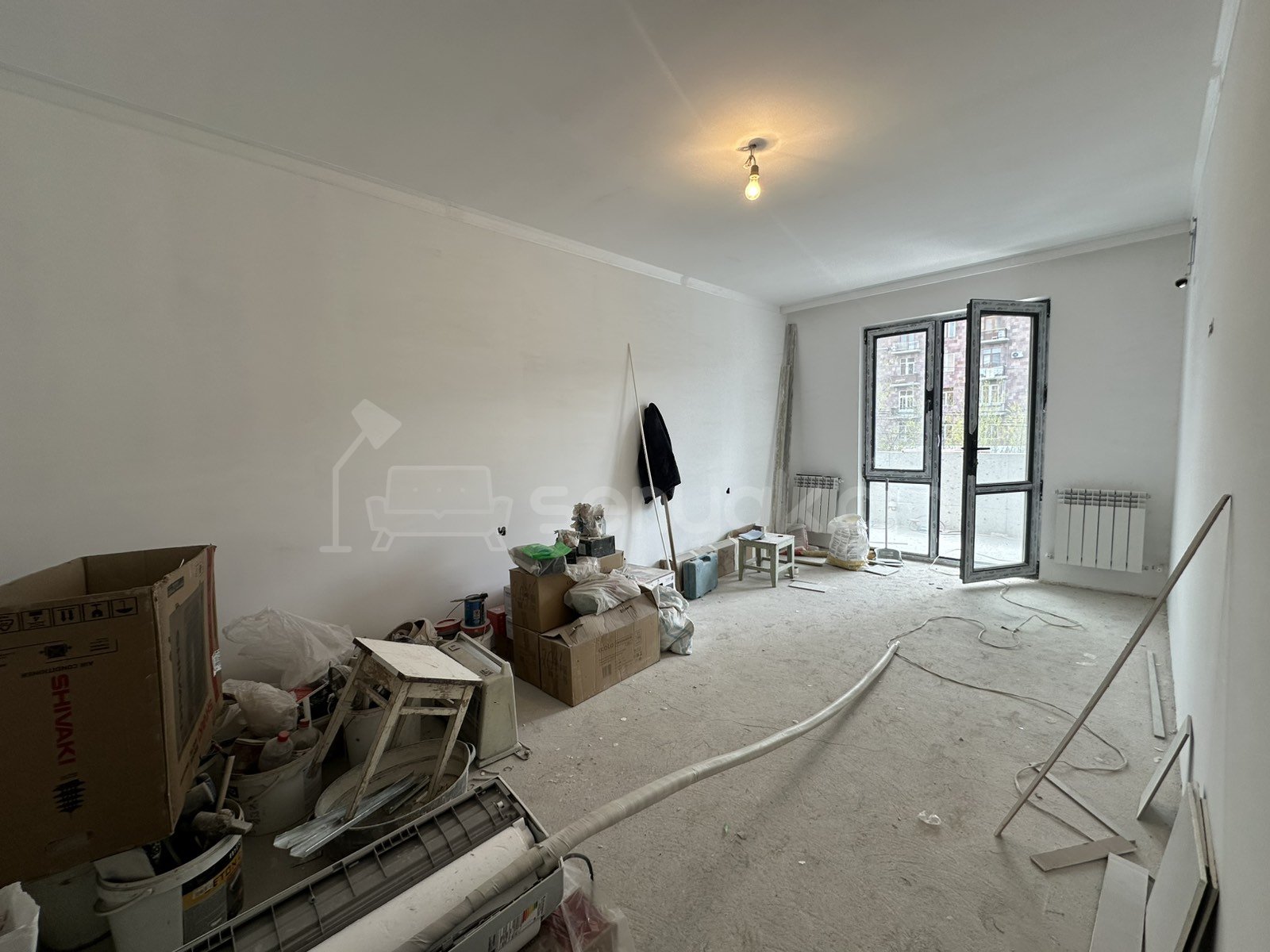 3 Սենյականոց Բնակարան Քարե Շենքում, 64քմ, 3/5 հարկ, Կապիտալ Վերանորոգված