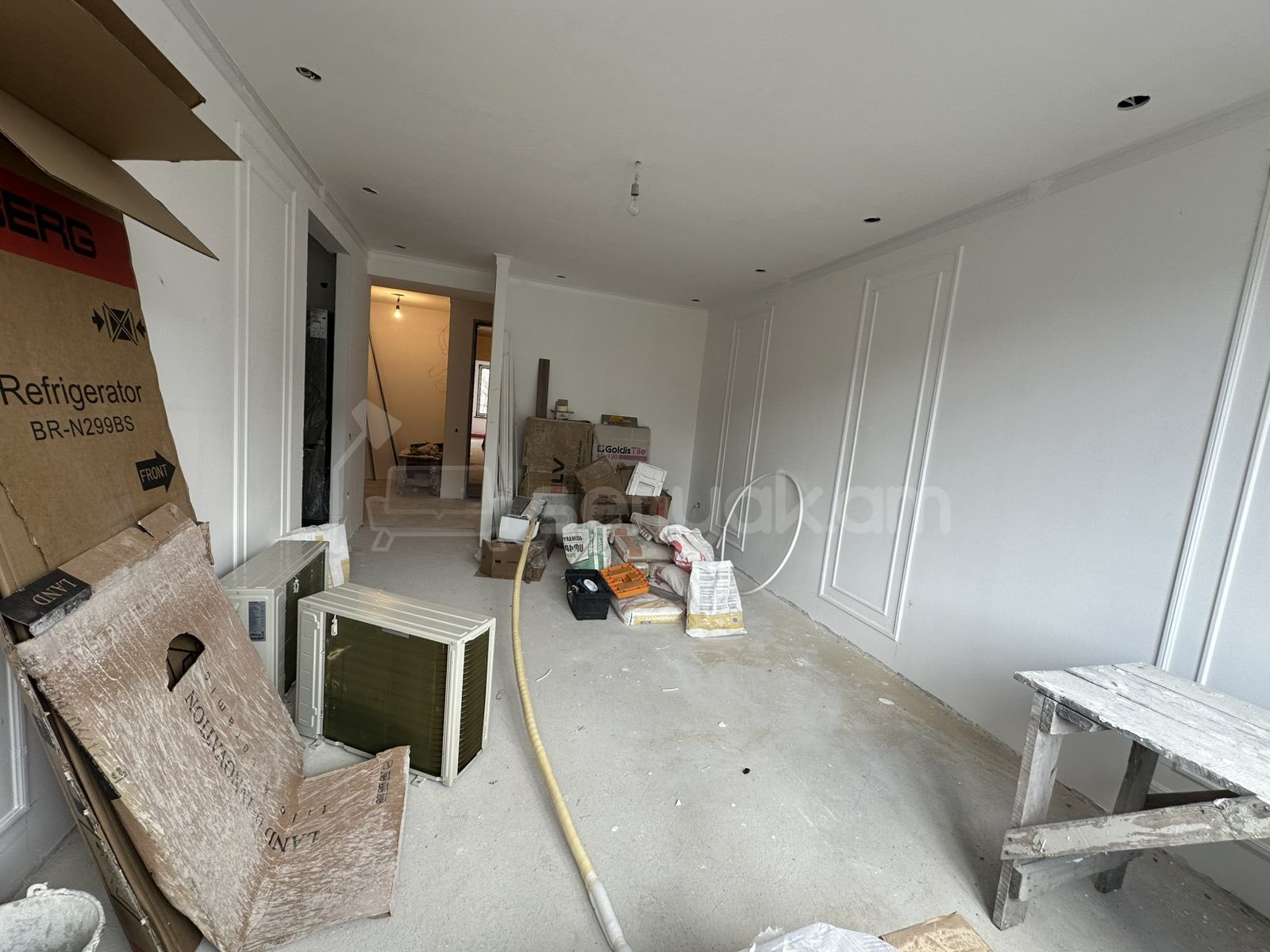 3 Սենյականոց Բնակարան Քարե Շենքում, 64քմ, 3/5 հարկ, Կապիտալ Վերանորոգված