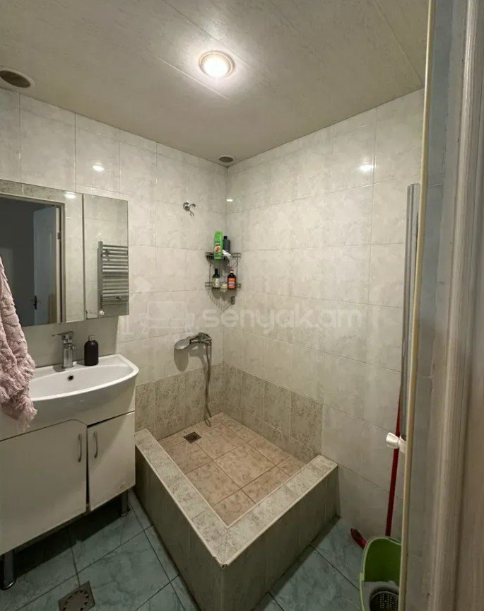 3 Սենյականոց Բնակարան, 70քմ, 8/9 հարկ, Կապիտալ Վերանորոգված, Կահավորված, Արևկող