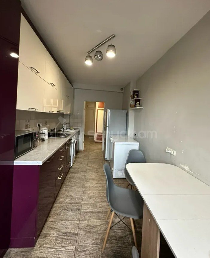 3 Սենյականոց Բնակարան, 70քմ, 8/9 հարկ, Կապիտալ Վերանորոգված, Կահավորված, Արևկող