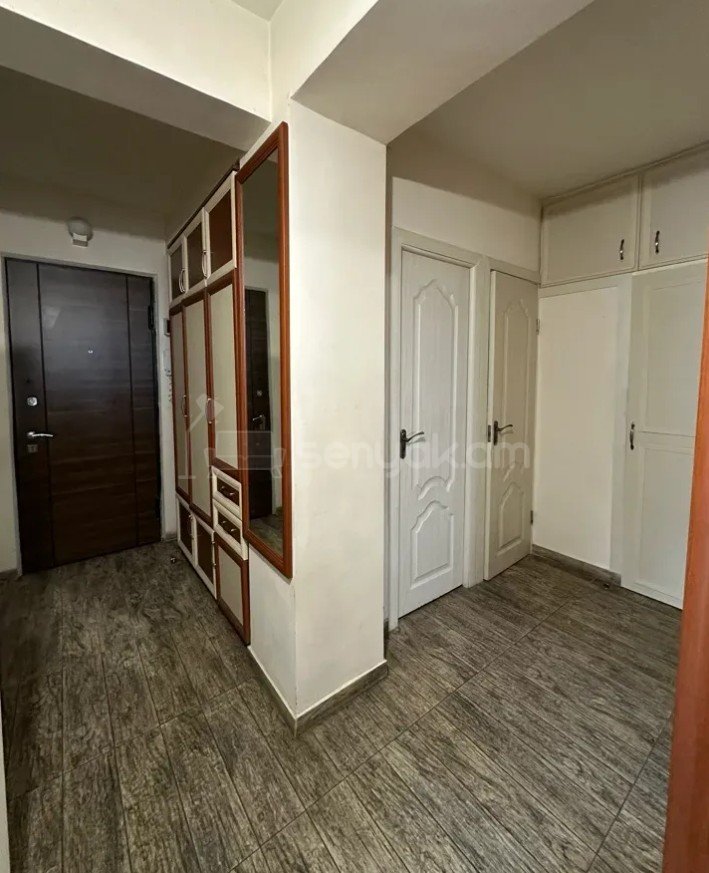 3 Սենյականոց Բնակարան, 70քմ, 8/9 հարկ, Կապիտալ Վերանորոգված, Կահավորված, Արևկող