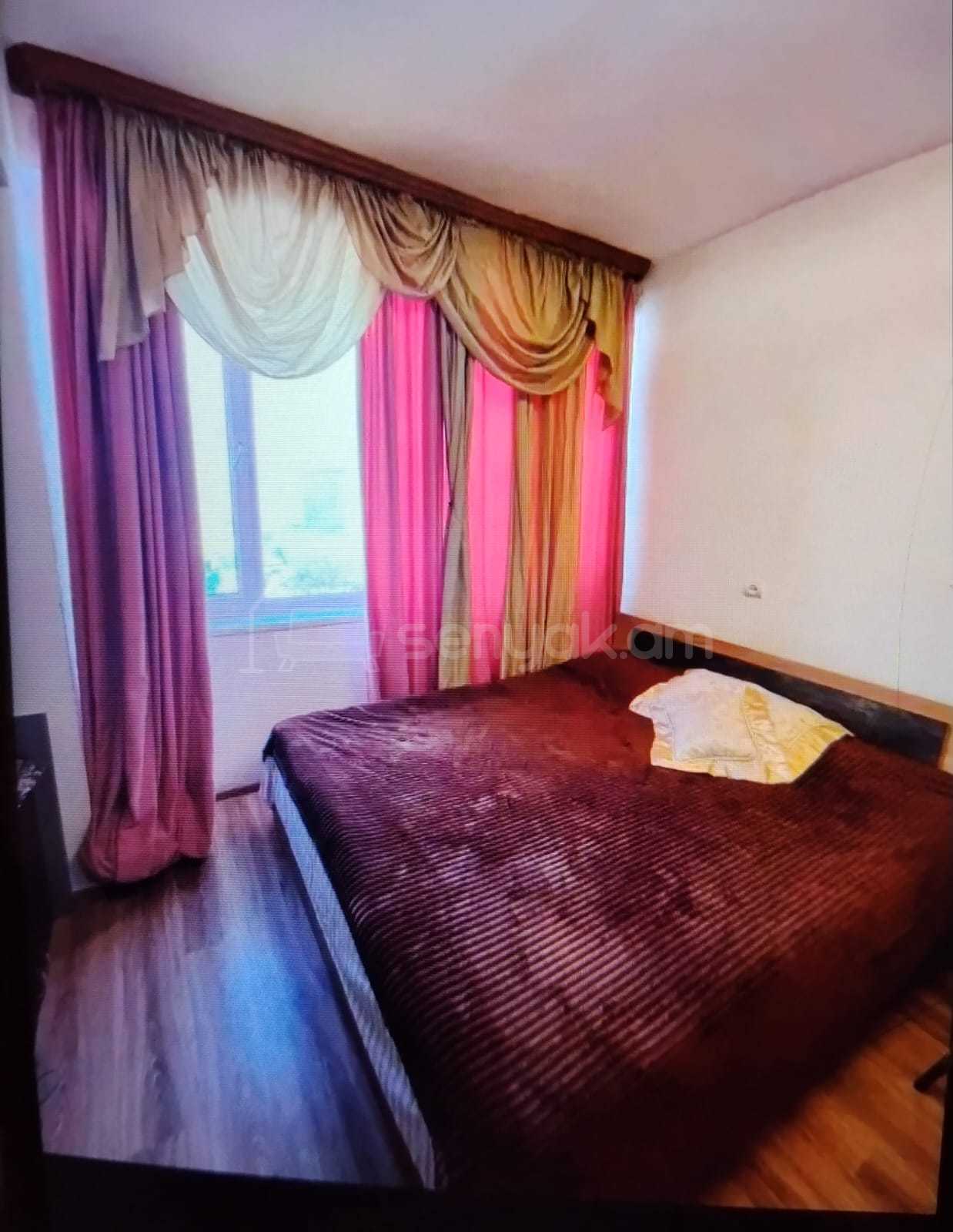 1 Սենյականոց Բնակարան Քարե Շենքում, 25քմ, 7/7 հարկ, Կոսմետիկ Վերանորոգված