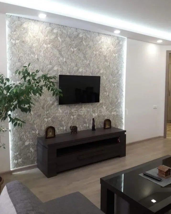 3 Սենյականոց Բնակարան, 87քմ, 12/12 հարկ, Դիզայներական Վերանորոգված