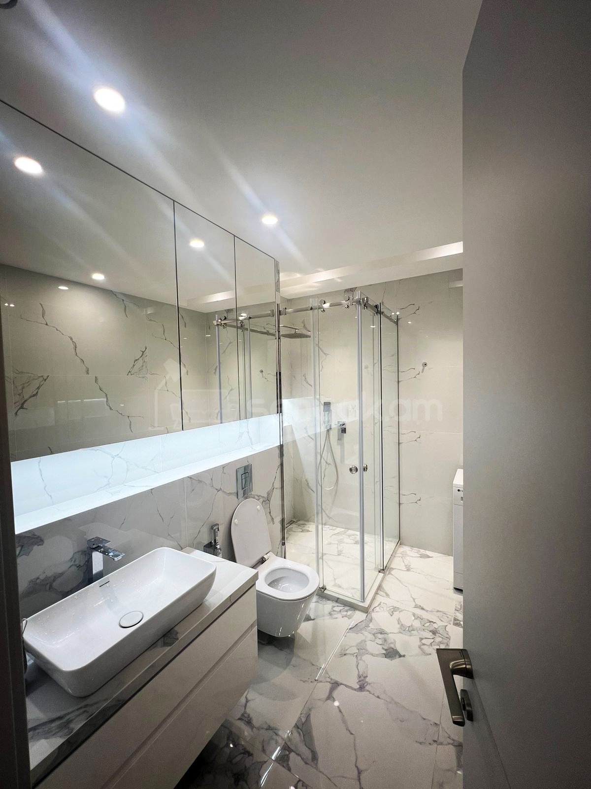 2 Սենյականոց Բնակարան Նորակառույցում, 72քմ, 4/5 հարկ, Դիզայներական Վերանորոգված