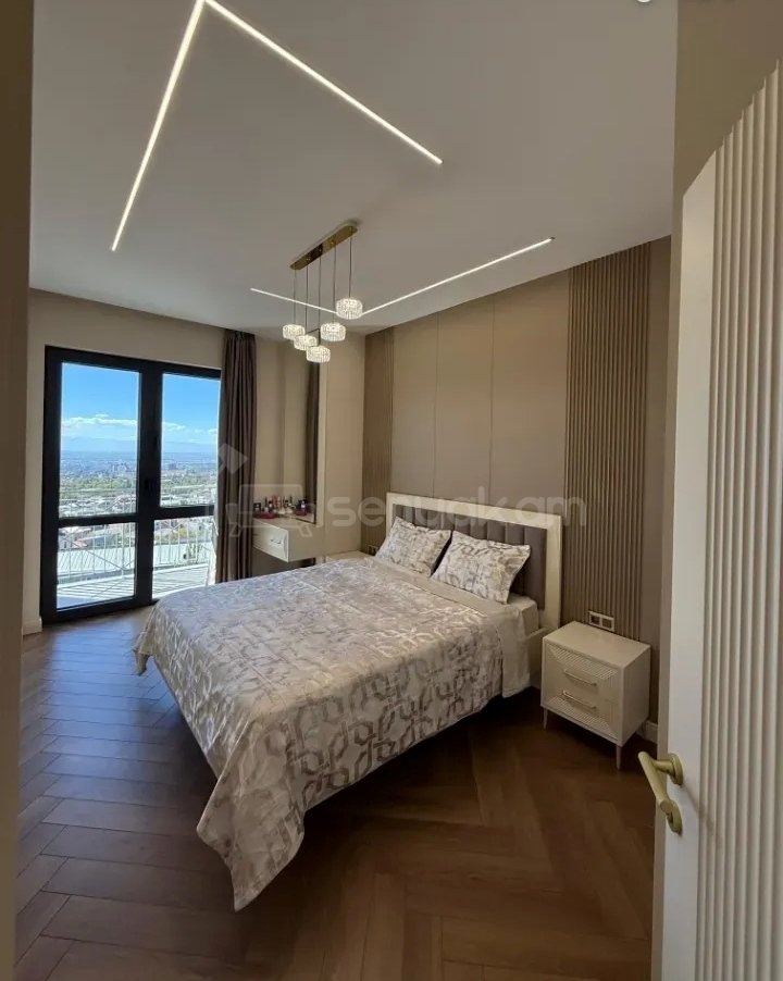 3 Սենյականոց Բնակարան Նորակառույցում, 71քմ, 10/14 հարկ, Դիզայներական Վերանորոգված