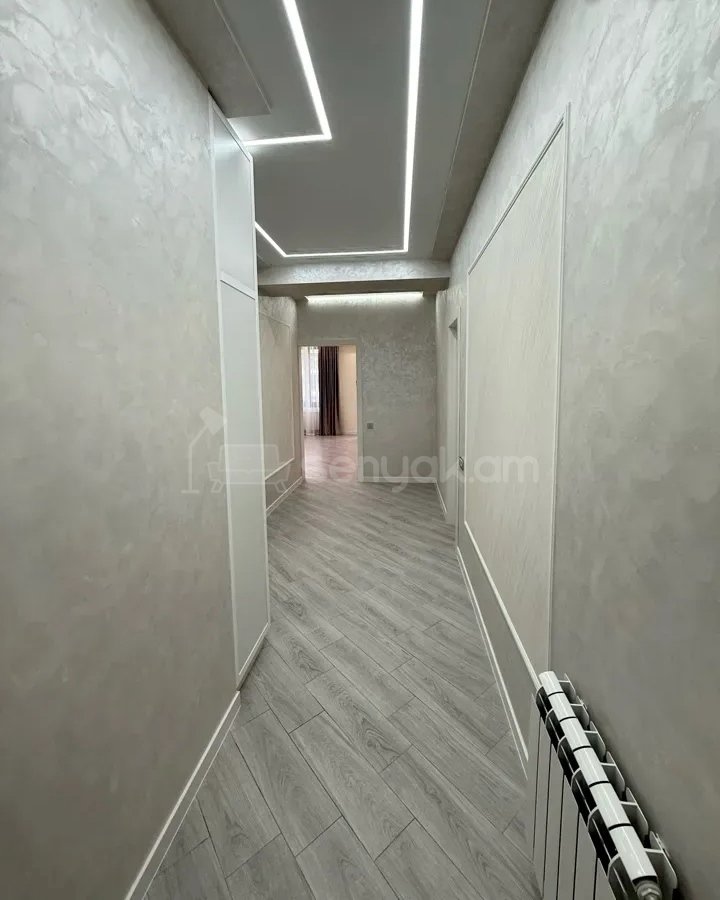 2 Սենյականոց Բնակարան Նորակառույցում, 68քմ, 9/18 հարկ, Կապիտալ Վերանորոգված, Կահավորված, Արևկող