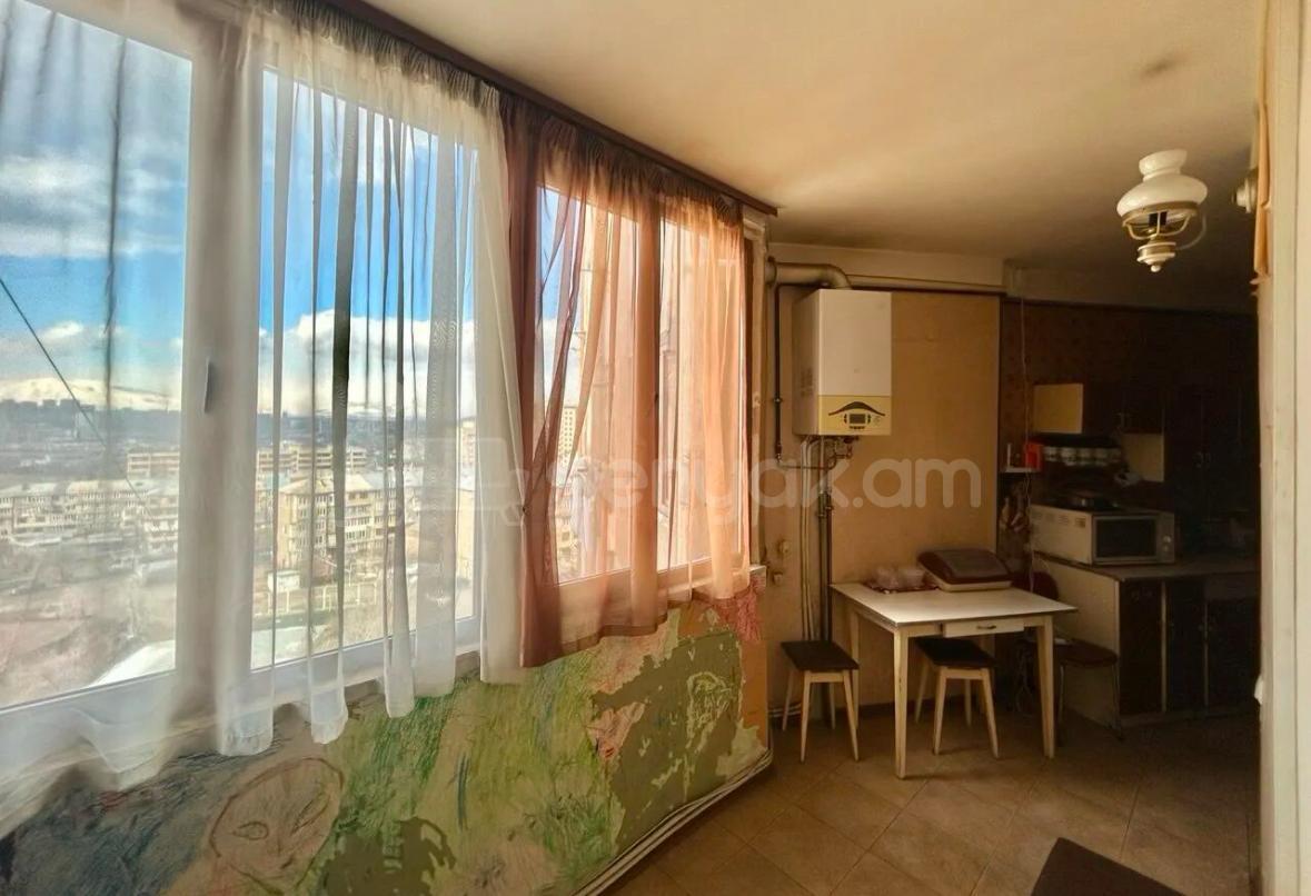 3 Սենյականոց Բնակարան, 84քմ, 9/12 հարկ, Կոսմետիկ Վերանորոգված