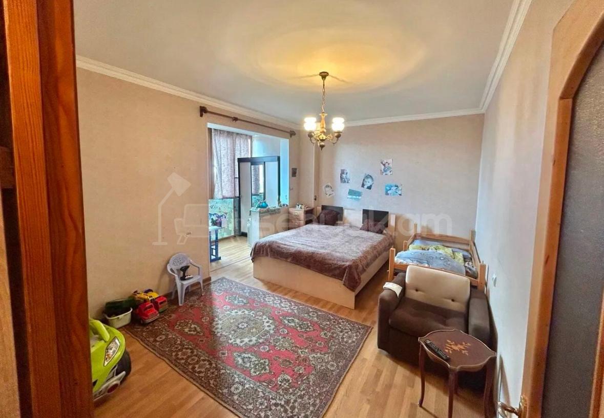 3 Սենյականոց Բնակարան, 84քմ, 9/12 հարկ, Կոսմետիկ Վերանորոգված