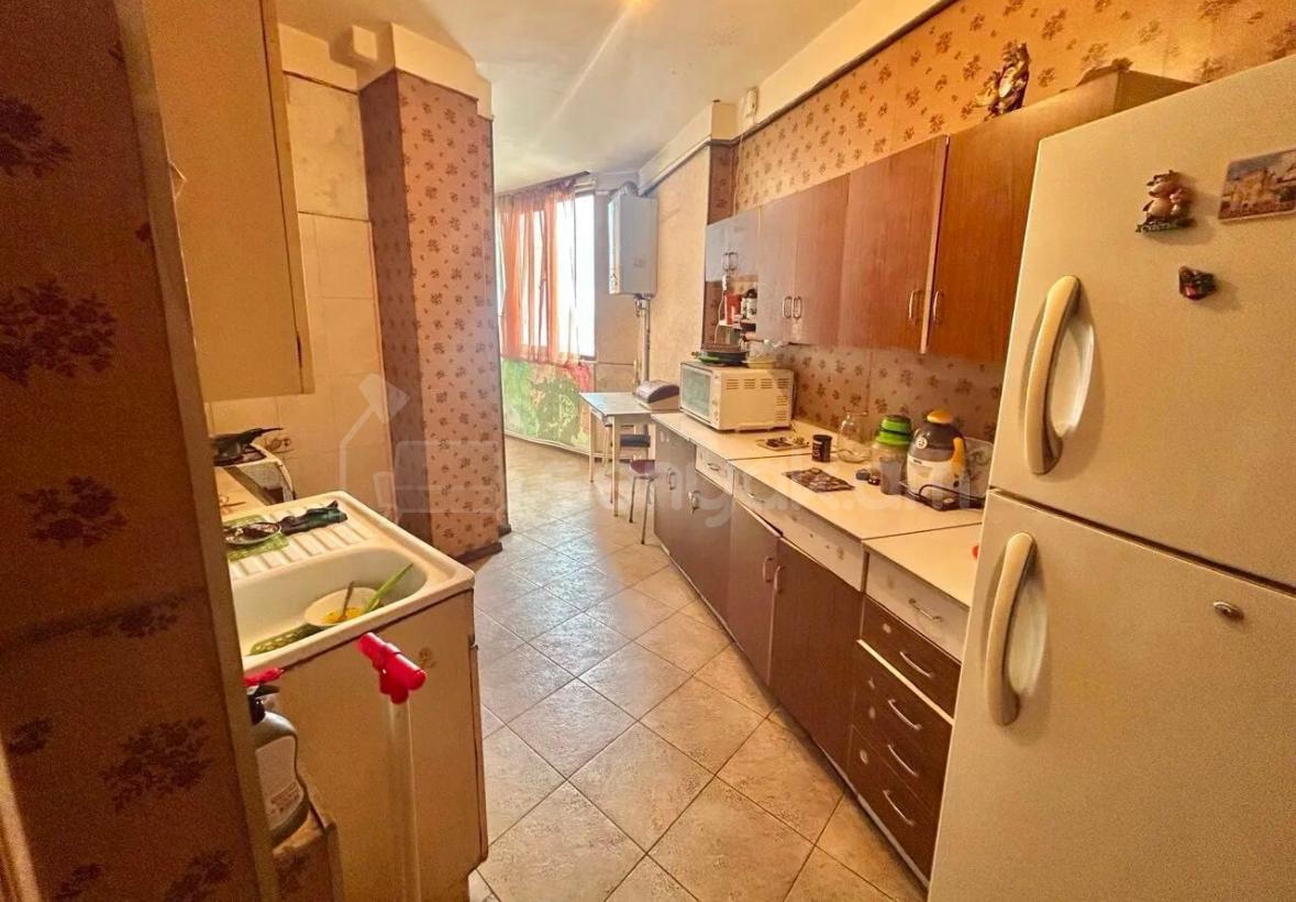 3 Սենյականոց Բնակարան, 84քմ, 9/12 հարկ, Կոսմետիկ Վերանորոգված