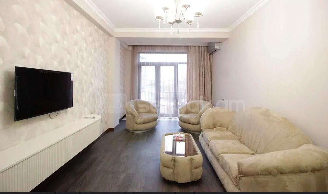 2 Սենյականոց Բնակարան Նորակառույցում, 61քմ, 3/8 հարկ, Դիզայներական Վերանորոգված, Կահավորված, Արևկող