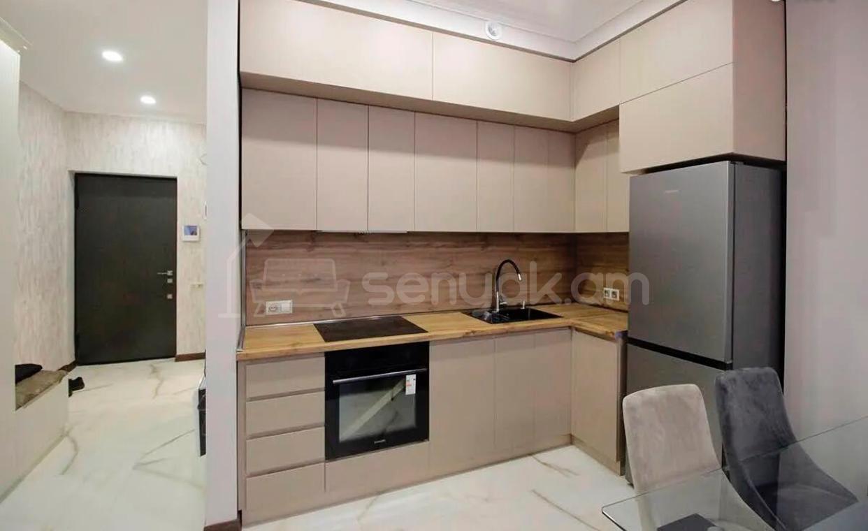 2 Սենյականոց Բնակարան Նորակառույցում, 61քմ, 3/8 հարկ, Դիզայներական Վերանորոգված, Կահավորված, Արևկող