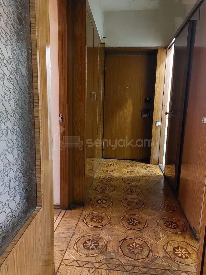 2 Սենյականոց Բնակարան Քարե Շենքում, 56քմ, 3/5 հարկ, Պետական Վիճակում