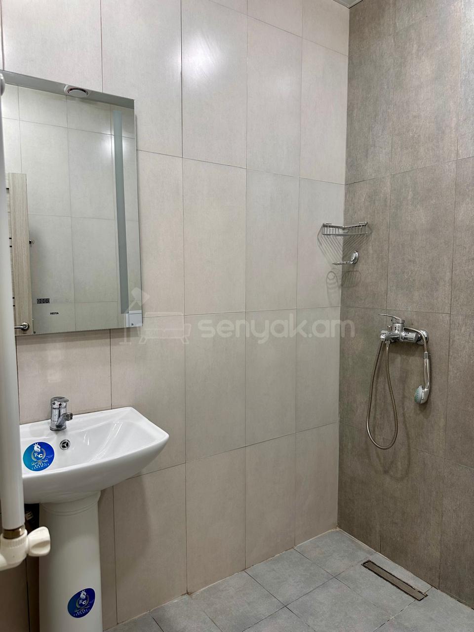 2 Սենյականոց Բնակարան Նորակառույցում, 47քմ, 7/8 հարկ, Կապիտալ Վերանորոգված, Կահավորված, Արևկող