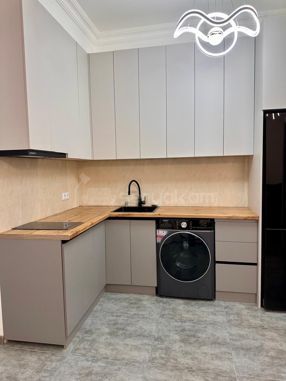 2 Սենյականոց Բնակարան Նորակառույցում, 47քմ, 7/8 հարկ, Կապիտալ Վերանորոգված, Կահավորված, Արևկող