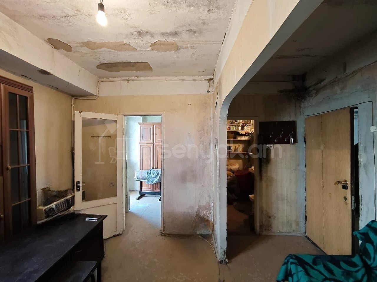 1 Սենյականոց Բնակարան, 27քմ, 8/9 հարկ, Պետական Վիճակում