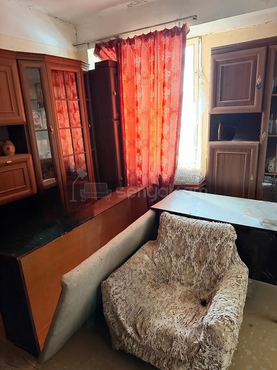 1 Սենյականոց Բնակարան, 27քմ, 8/9 հարկ, Պետական Վիճակում