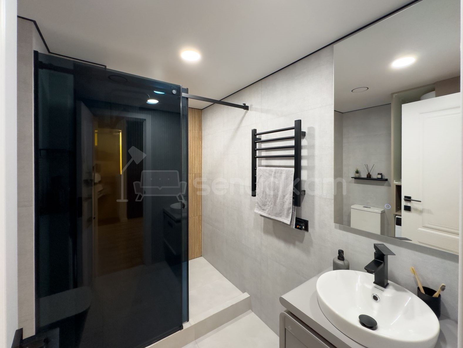 2 Սենյականոց Բնակարան, 52քմ, 3/10 հարկ, Դիզայներական Վերանորոգված, Կահավորված