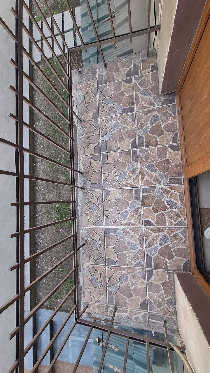 1 Սենյականոց Բնակարան Քարե Շենքում, 40քմ, 2/5 հարկ, Կապիտալ Վերանորոգված, Կահավորված