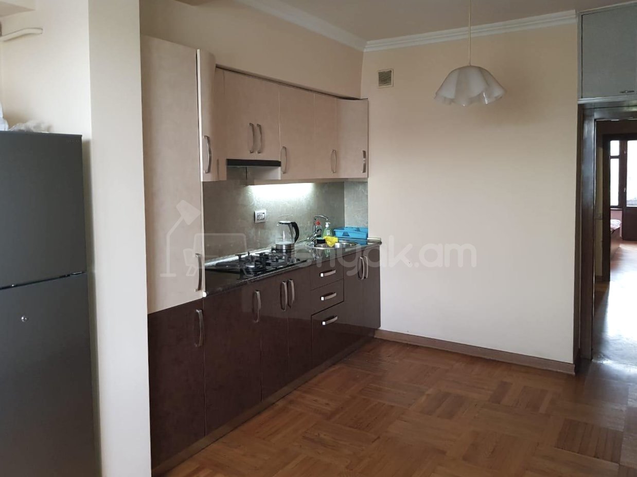 2 Սենյականոց Բնակարան, 75քմ, 9/10 հարկ, Կապիտալ Վերանորոգված, Կահավորված