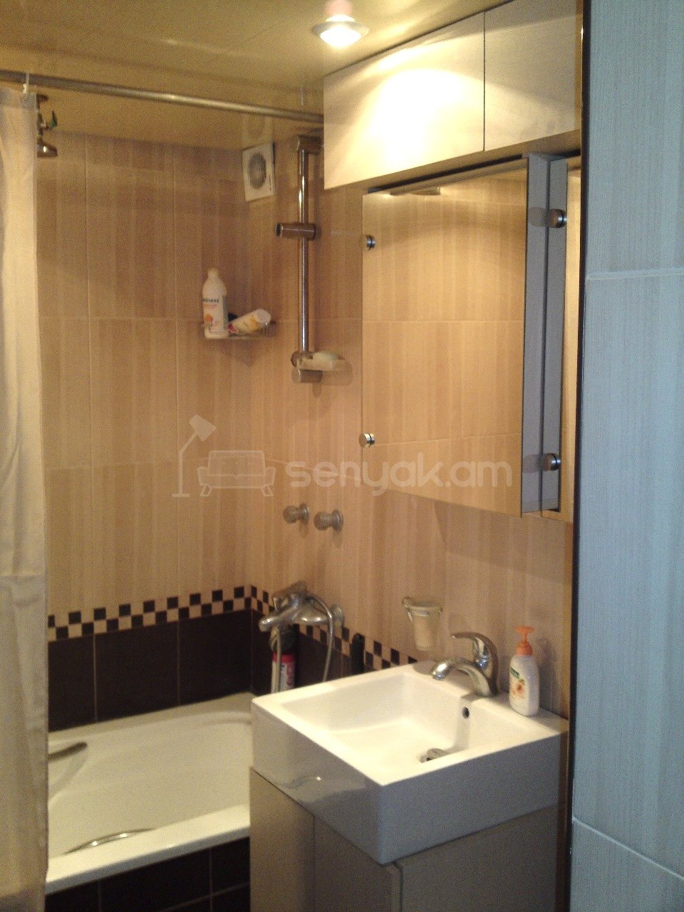 2 Սենյականոց Բնակարան, 50քմ, 5/12 հարկ, Կապիտալ Վերանորոգված, Կահավորված