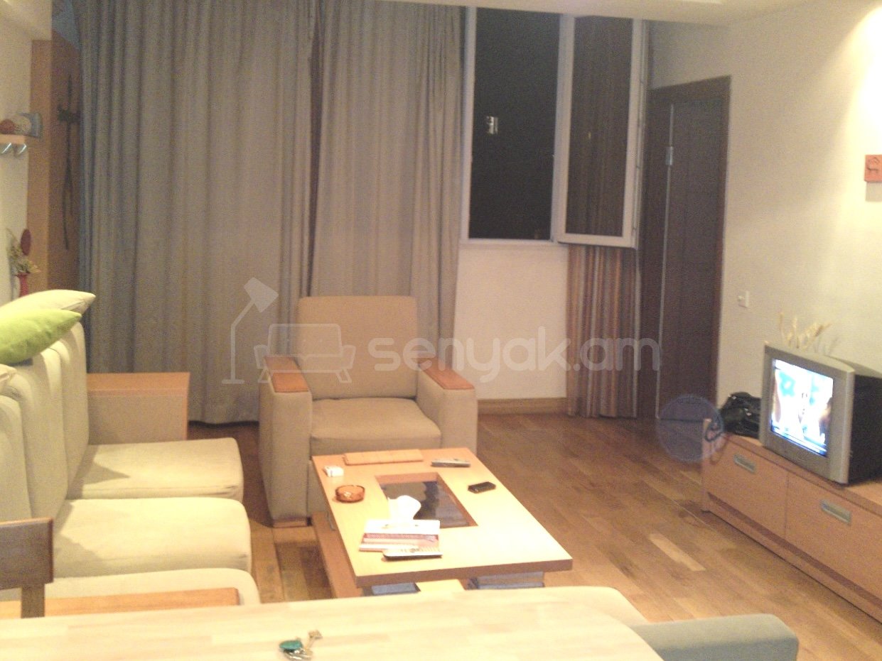 2 Սենյականոց Բնակարան, 50քմ, 5/12 հարկ, Կապիտալ Վերանորոգված, Կահավորված