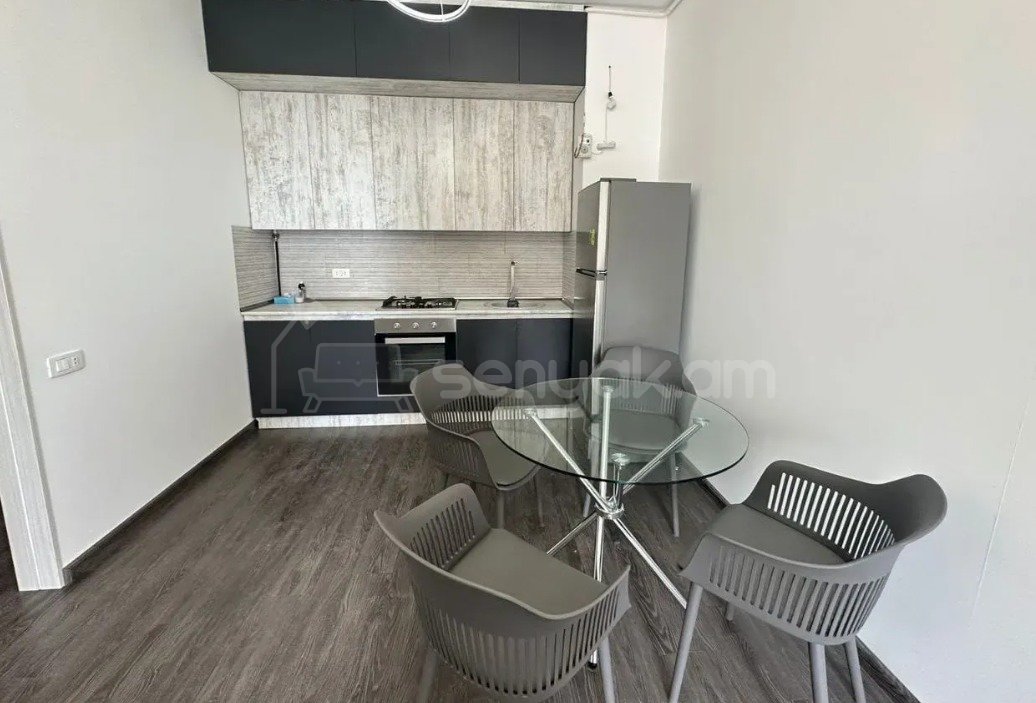 2 Սենյականոց Բնակարան Նորակառույցում, 60քմ, 7/12 հարկ, Դիզայներական Վերանորոգված, Կահավորված, Արևկող