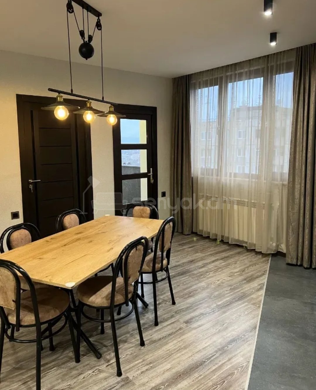 3 Սենյականոց Բնակարան, 76քմ, 16/16 հարկ, Դիզայներական Վերանորոգված