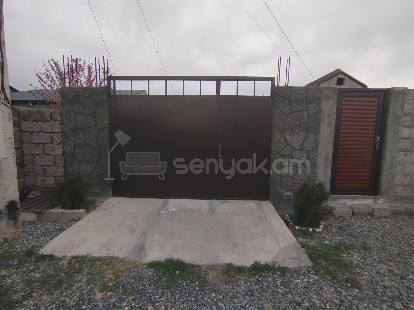 3 Սենյականոց Սեփական Տուն, 67քմ, Կապիտալ Վերանորոգված