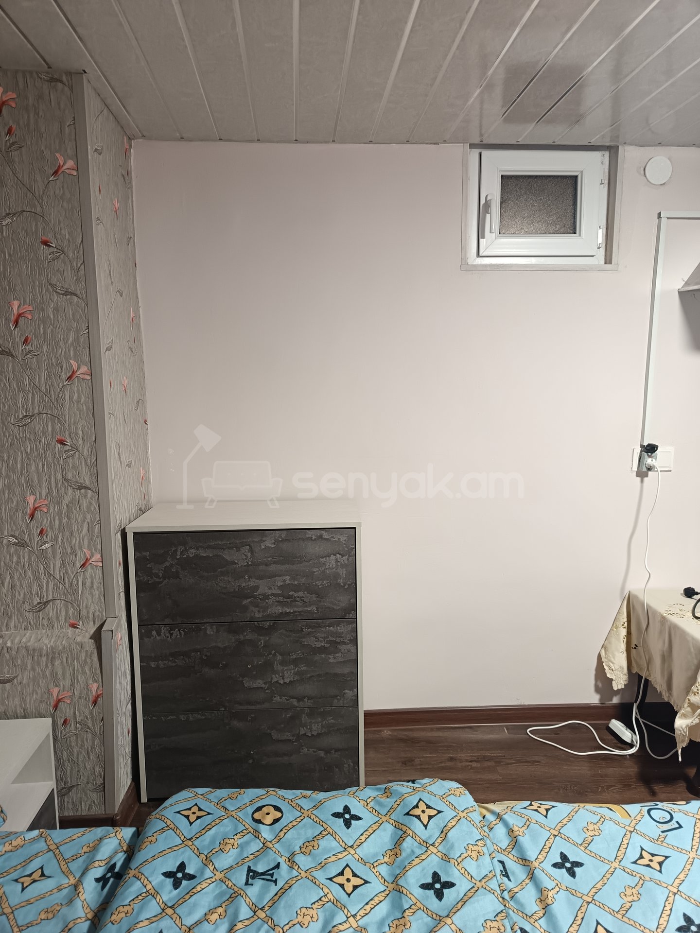 1 Սենյականոց Սեփական Տուն, 24քմ, Կապիտալ Վերանորոգված